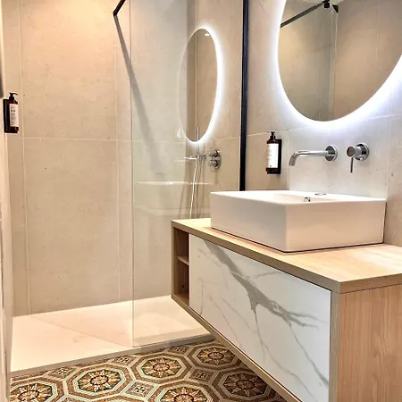 بيت ضيافة Villadinera Boutique