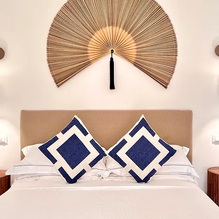 Di Nera Boutique 4*