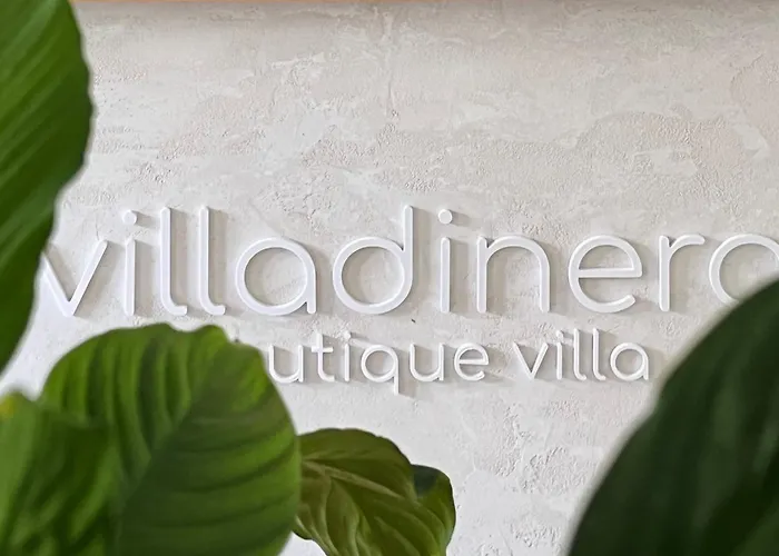 Di Nera Boutique Affittacamere 4*